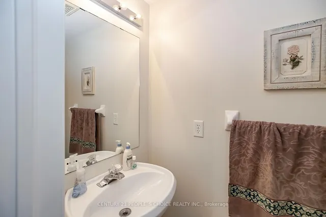 Additional image 16 of 1 LAKE LOUISE Dr