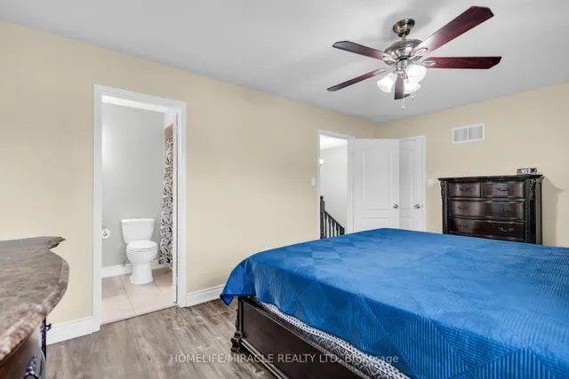 Additional image 25 of 17 Binder Twine Tr