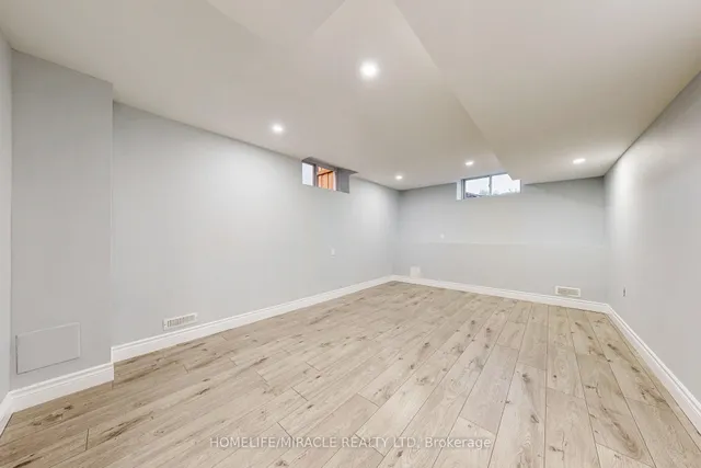 Additional image 46 of 7 Riesling Crt