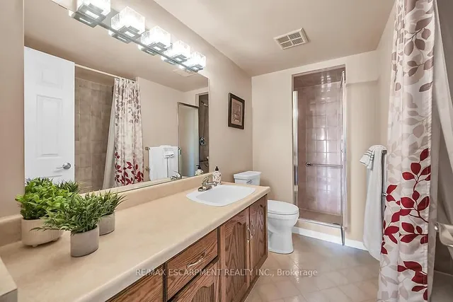 Additional image 19 of 200 Limeridge Rd Unit 703