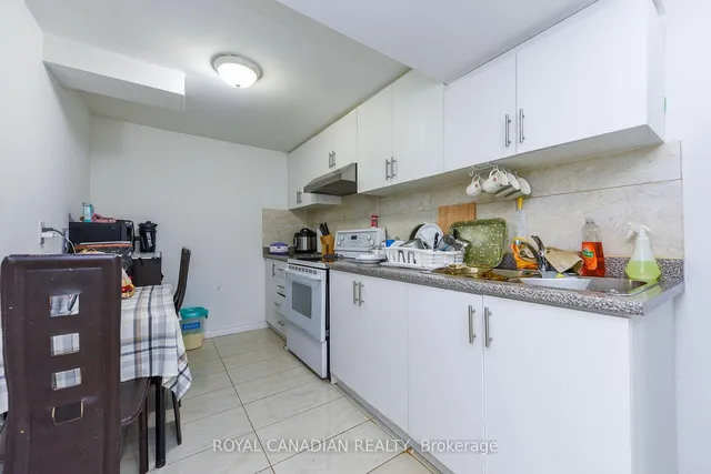 Additional image 42 of 21 Juniper Cres