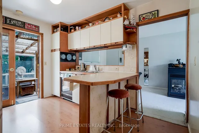 Additional image 11 of 2151 Falmouth Terr