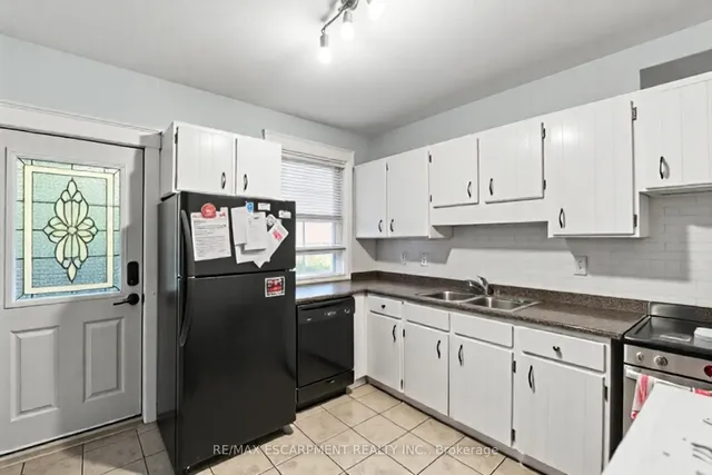 Additional image 11 of 14 Norway Ave