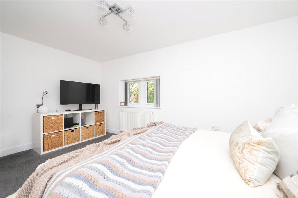 Additional image 7 of Frogmore, St. Albans, Hertfordshire