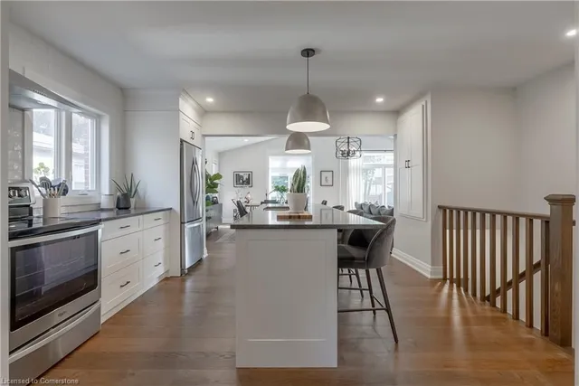 Additional image 33 of 20 Mountain Park Ave