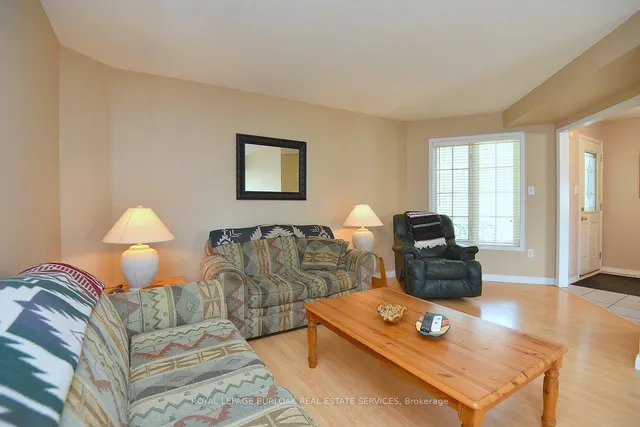 Additional image 6 of 4002 Jarvis Cres