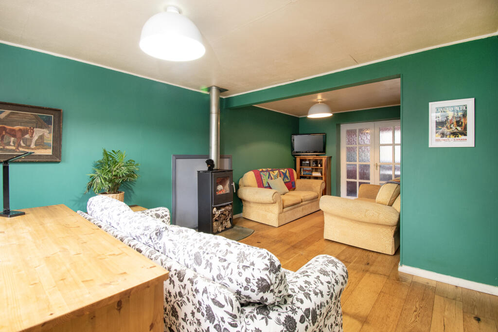 Additional image 4 of Inverurie Street, Auchenblae, AB30