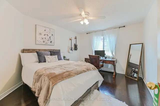Additional image 12 of 68 Robarts Dr