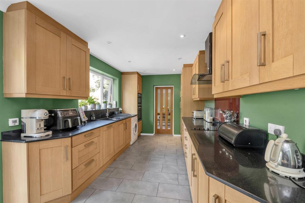 Additional image 2 of Broadfields, Harpenden