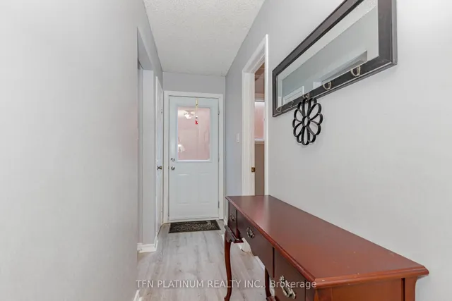 Additional image 27 of 36 Tanager Sq