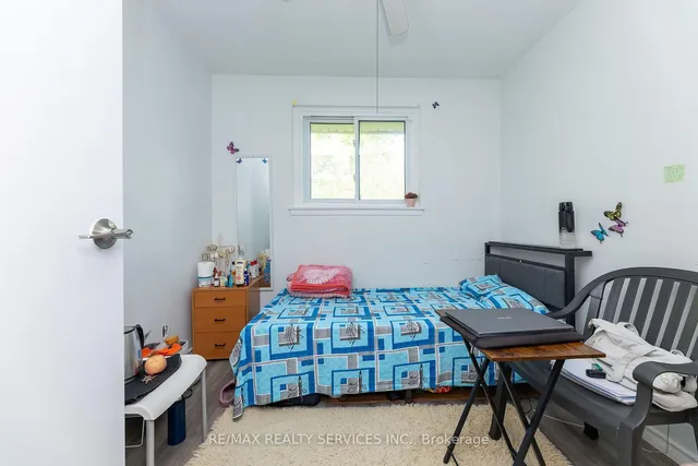 Additional image 32 of 1306 Guelph Line Unit Unit 3