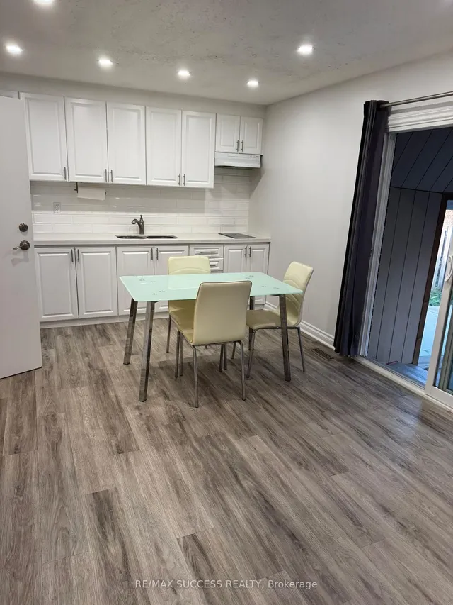 Additional image 36 of 32 Martindale Cres