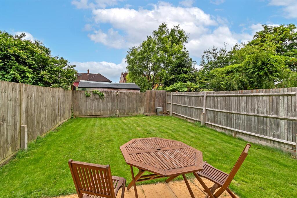 Additional image 5 of Langford Close, St. Albans