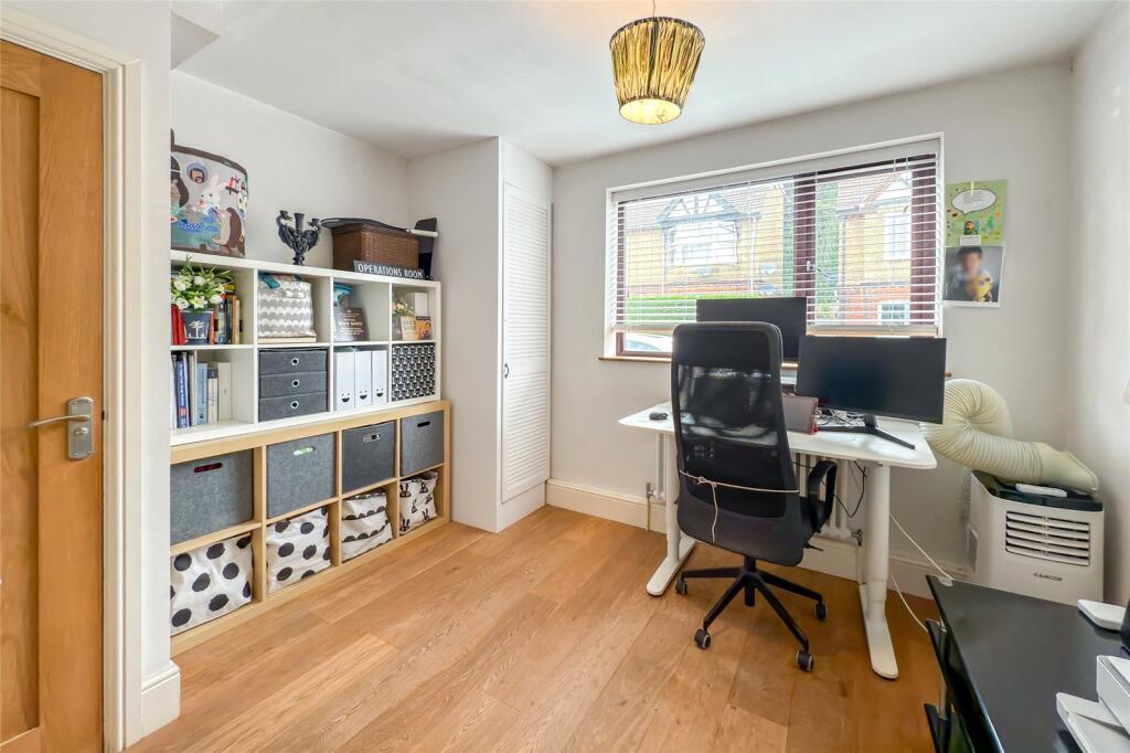 Additional image 25 of Coleswood Road, Harpenden, Hertfordshire, AL5