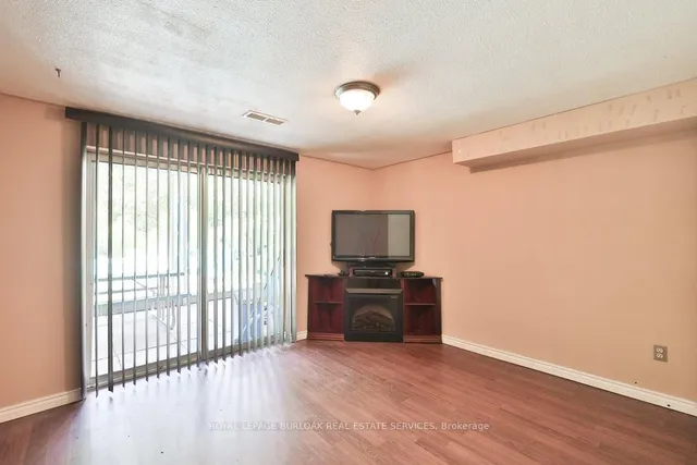 Additional image 18 of 37 Sunrise Cres