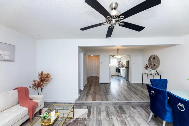 Additional image 16 of 1306 Guelph Line Unit Unit 3
