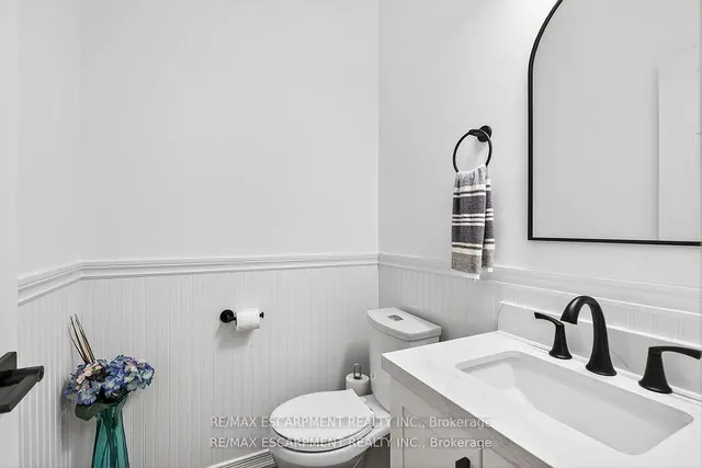Additional image 19 of 4223 Fuller Cres