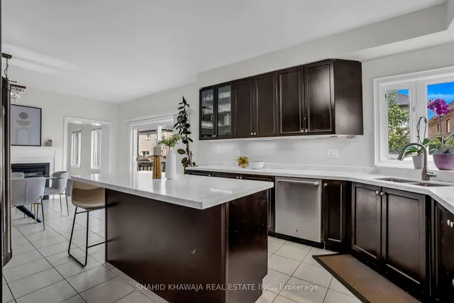 Additional image 19 of 46 Balin Cres