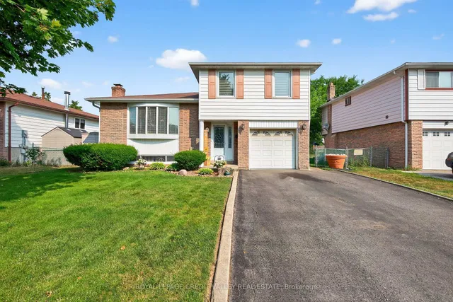 60 Gondola Cres