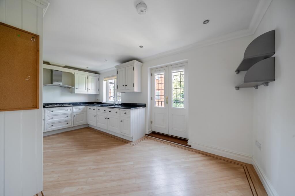 Additional image 17 of St Helenas Court 40 Luton Road AL5