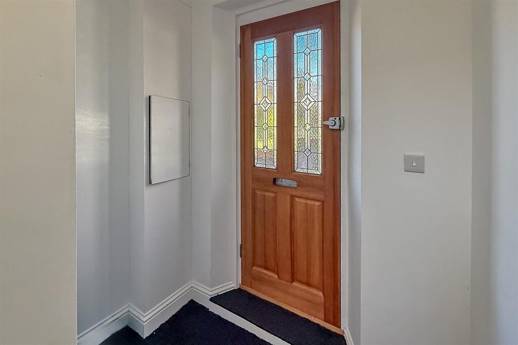 Additional image 12 of Frogmore, St. Albans