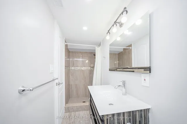 Additional image 43 of 2 Trewartha Cres