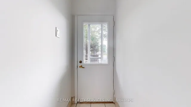 Additional image 30 of 27 Glenforest Rd