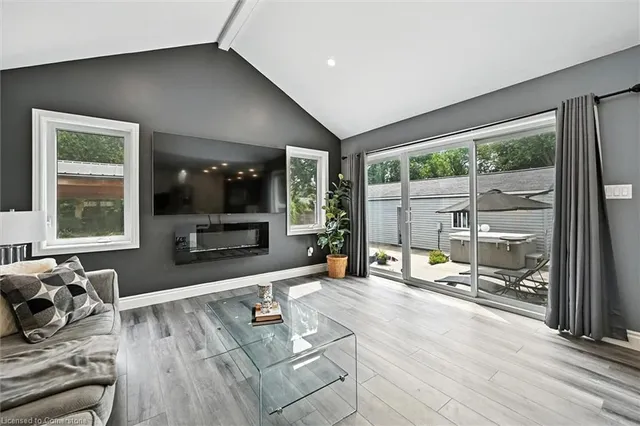 Additional image 20 of 107 Aldercrest Ave