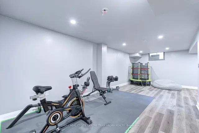 Additional image 42 of 39 Great Fls Blvd