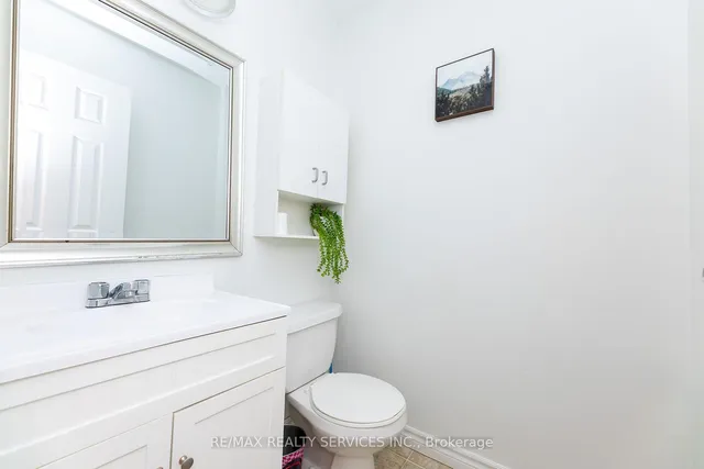 Additional image 8 of 1306 Guelph Line Unit Unit 3