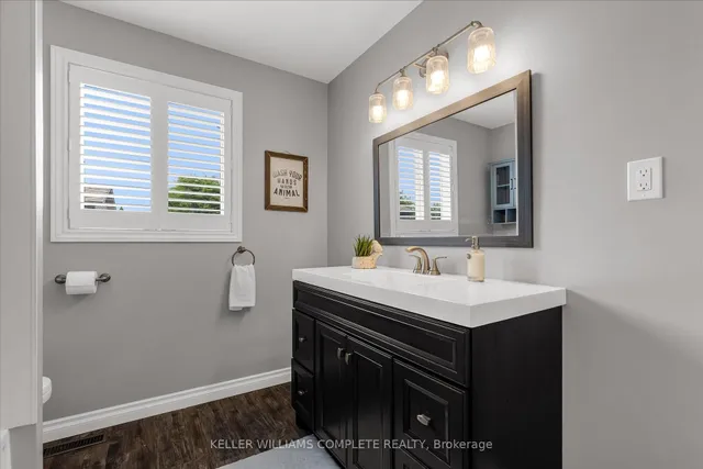 Additional image 24 of 456 Acadia Dr