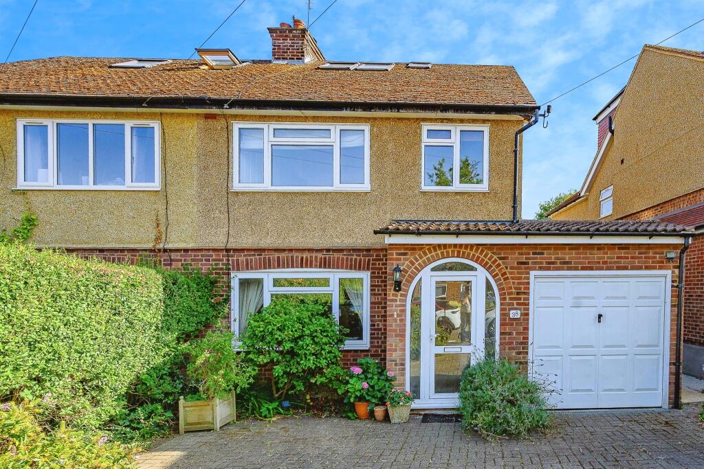 Pondfield Crescent, St. Albans