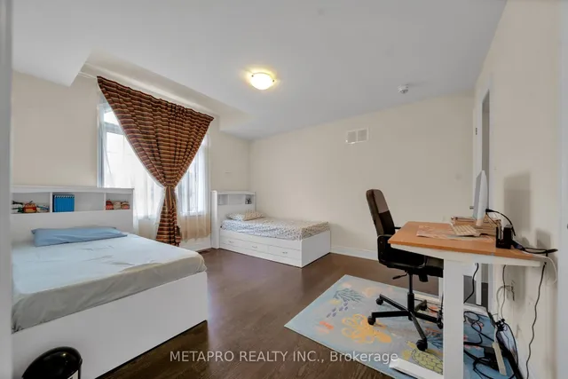 Additional image 27 of 5 Blue Silo Way