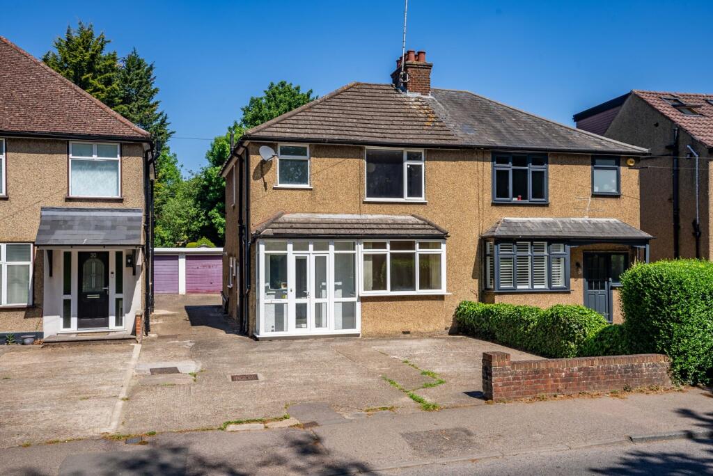 Batchwood Drive, St. Albans, Hertfordshire, AL3