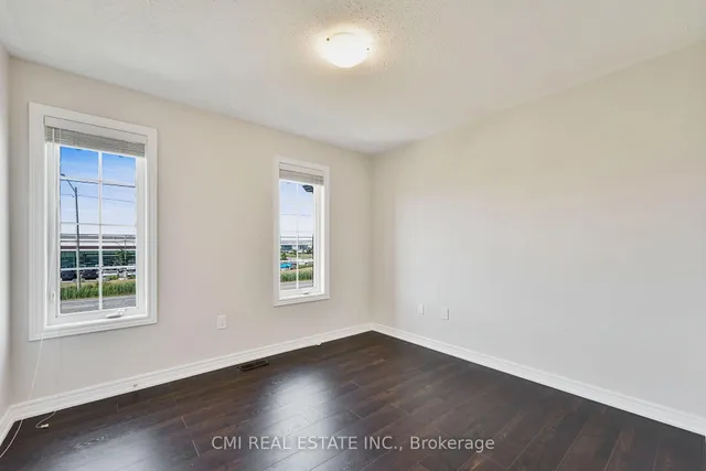 Additional image 10 of 40 Spokanne St