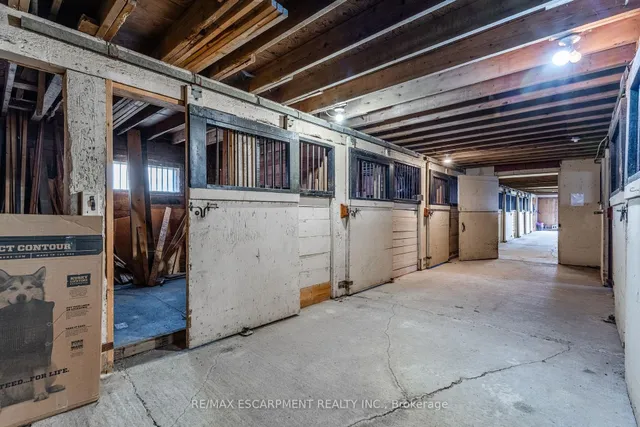 Additional image 45 of 2276 Binbrook Rd