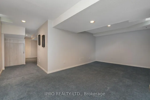 Additional image 32 of 10 Healthcliff Sq