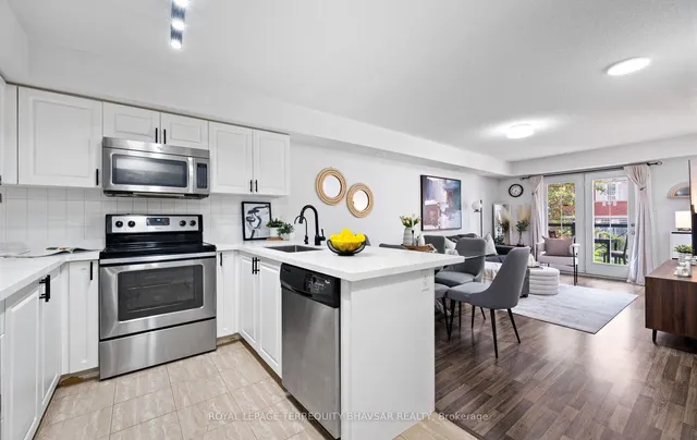 Additional image 16 of 2460 Post Rd Unit 4