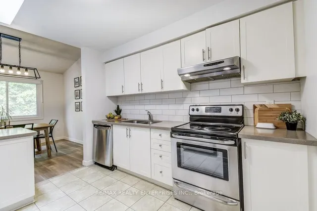 Additional image 24 of 2055 Walkers Line Unit 234