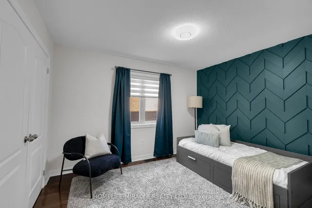 Additional image 33 of 10 Dormington Cres