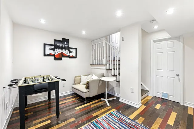 Additional image 37 of 1117 Riddell Cres