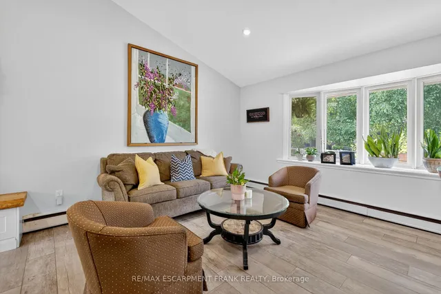 Additional image 10 of 25 Belair Dr