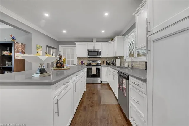 Additional image 12 of 982 Highland Rd