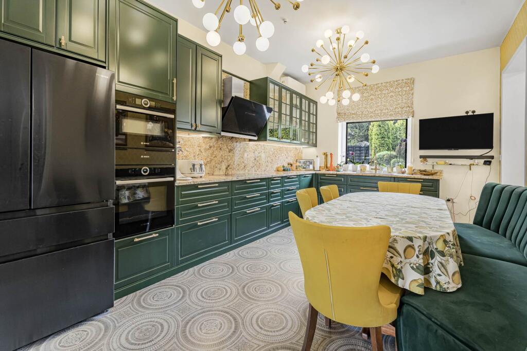 Additional image 12 of Codicote Road, Welwyn