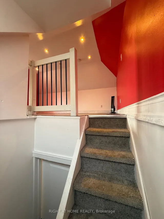 Additional image 35 of 50 Somerset Ave