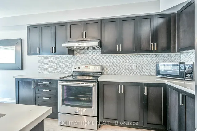 Additional image 11 of 95 Penny Lane