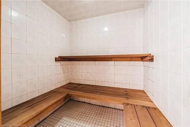 Additional image 35 of 81 Jacqueline Blvd