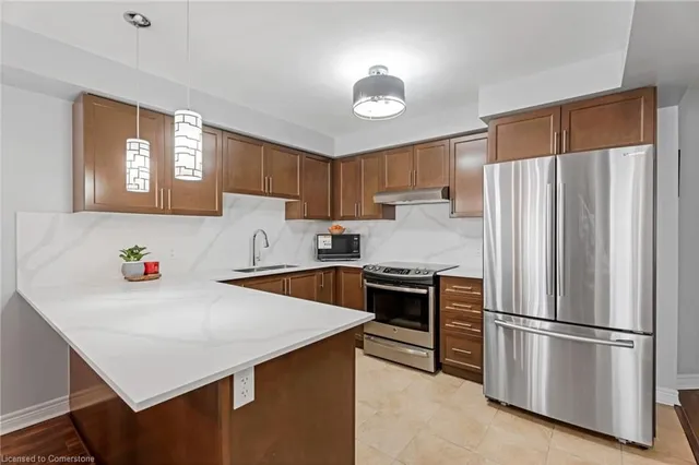 Additional image 10 of 28 Charleswood Crescent Cres
