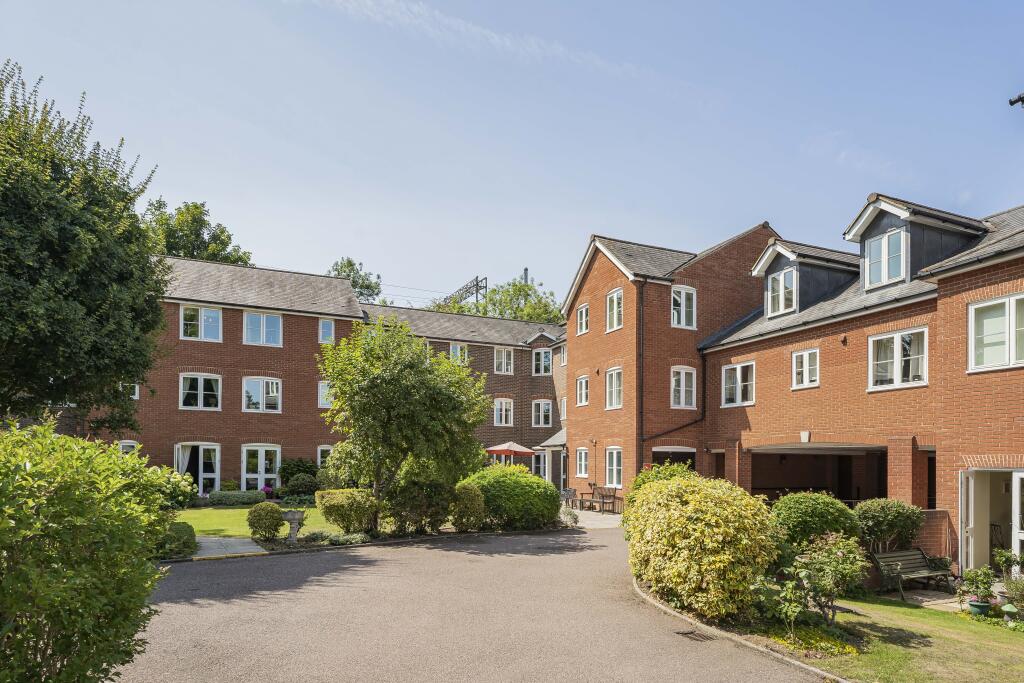 Property image for Southdown Road, Harpenden, AL5