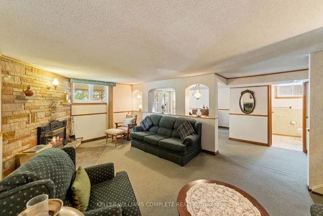 Additional image 20 of 191 Appleford Crt
